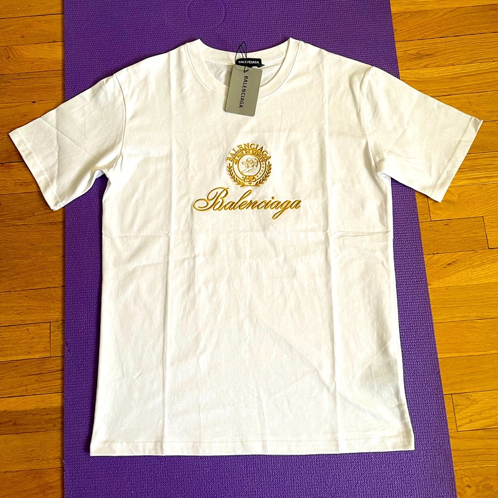 Balenciaga Tshirt brand new